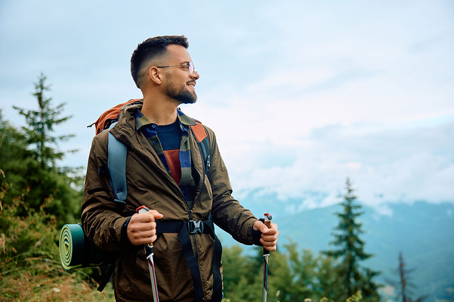hiker and backpacker with back issues needing chiropractic care